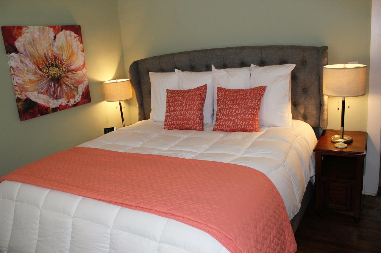 Deluxe King Suite,532861557:JPEG